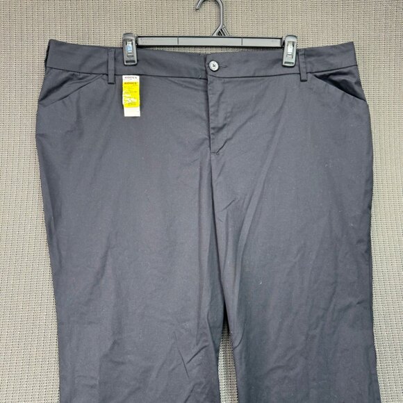 Lee womens Plus size 24w Relaxed Fit Mid Rise Straight Leg Pants - Black - Picture 2 of 11